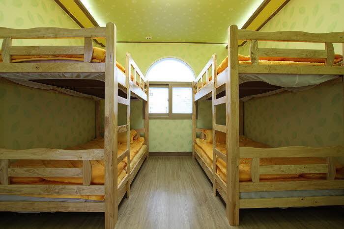 Gyeongju Friend Guesthouse Værelse billede